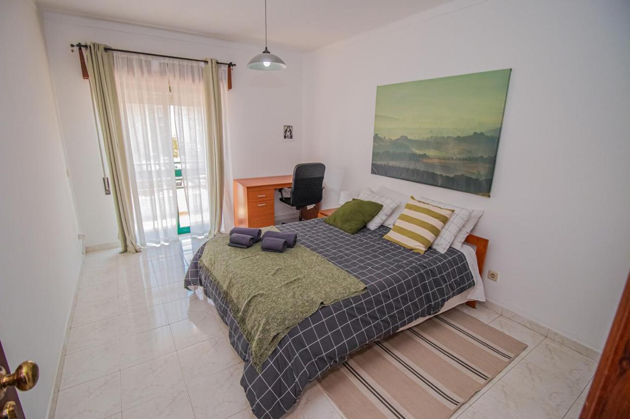 Charming Private Rooms In An Apartment A1 Penha - Faro Exterior photo